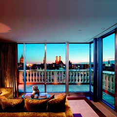 https://res.cloudinary.com/djhqy6mok/image/upload/v1725430673/hotel_ylf6iy.jpg